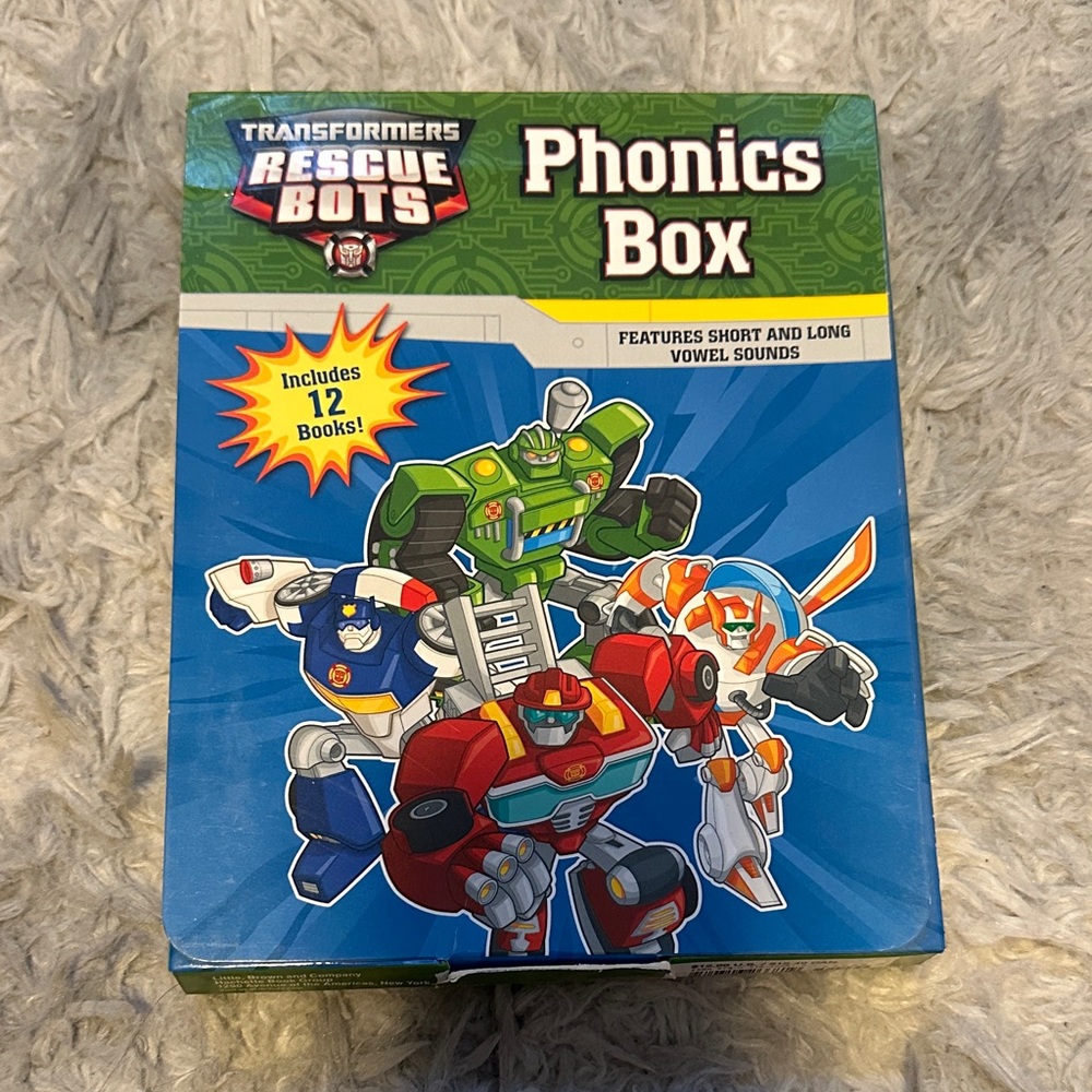 Rescue Bots Phonics box and Reading Adventures Set - Picture 2 of 8